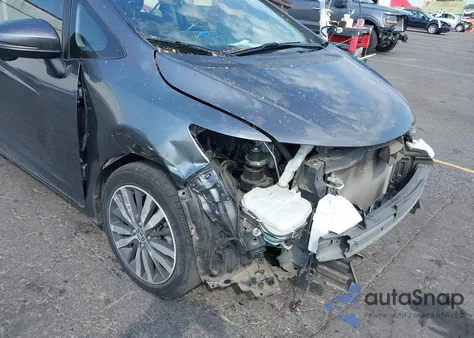 2016 Honda Fit Ex z USA, uszkodzony, nr VIN JHMGK5H79GX031822